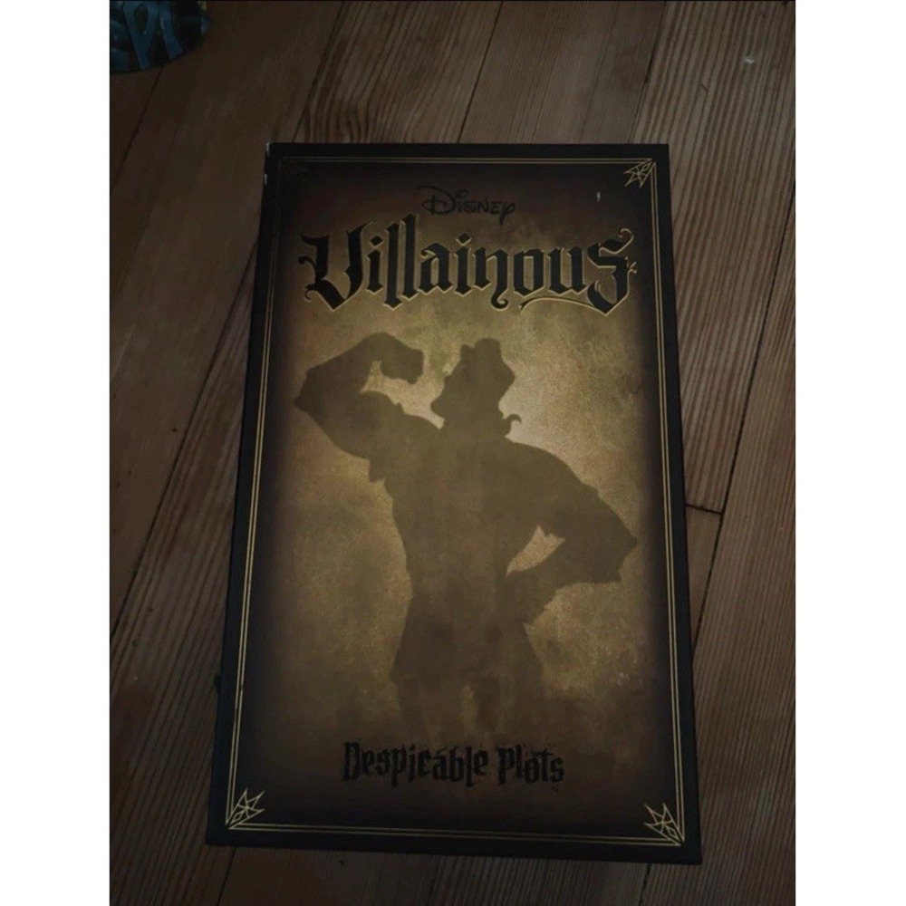 Ravensburger Disney Villainous Despicable Plots Board Game Opened Never Played